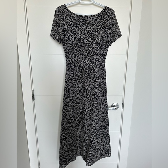 Beautiful Formal Dress - Picture 2 of 2